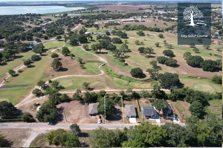 313 W A Street, Eagle Lake, TX 77434 - #3