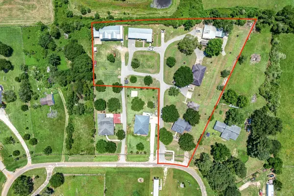 37557 Meadowview Drive, Hempstead, TX 77445