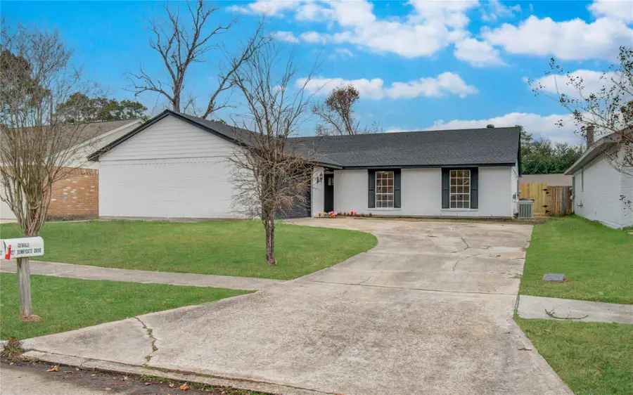 5927 Sunnygate Drive, Spring, TX 77373 - Image #2