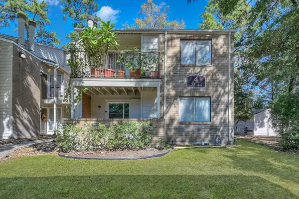 3500 Tangle Brush Drive #40, The Woodlands, TX 77381