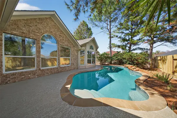 7442 Parkcross Place, Cypress, TX 77433