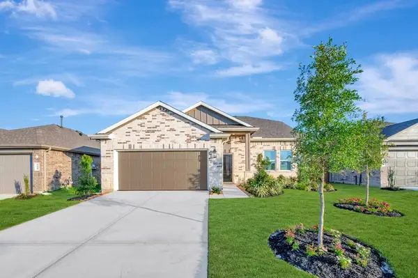 510 Samuel Ridge Drive, Dayton, TX 77535