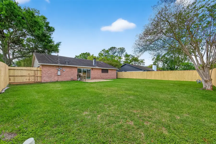 5846 Duxbury Street, Houston, TX 77035 - #2