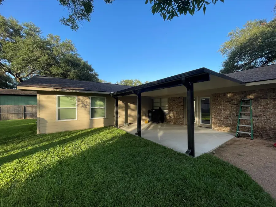2825 Encino Avenue, Bay City, TX 77414 - Image #3