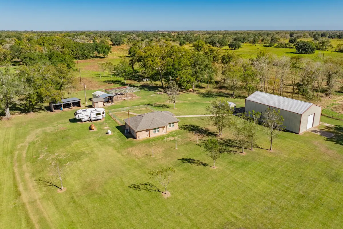1005 County Road 164, Bay City, TX 77414 - Image #1