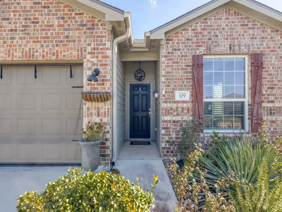 309 Barrel Cactus Drive, Katy, TX 77493 - Image #3