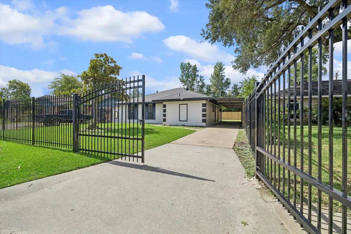 6702 Leedale Street, Houston, TX 77016 - #1