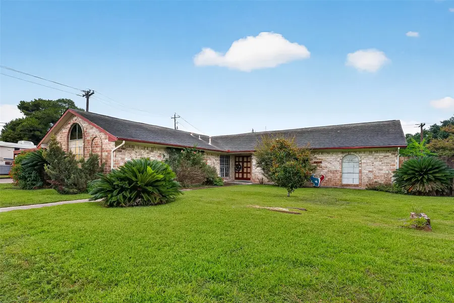4310 Luella Avenue, Deer Park, TX 77536 - #2