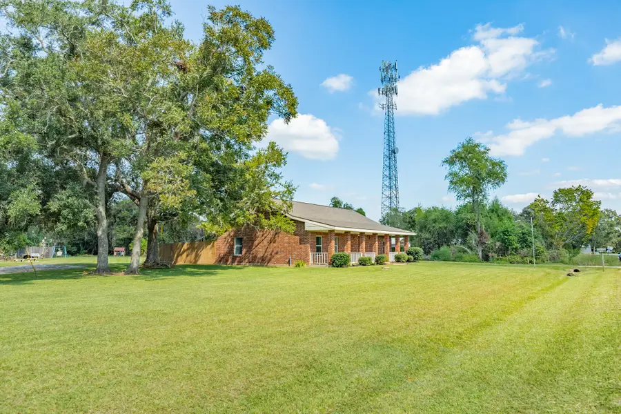 231 Gaines Street, Brazoria, TX 77422 - Image #2