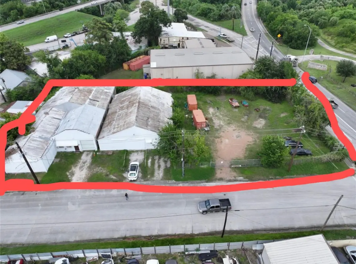 6839 Avenue W, Houston, TX 77029 - #1