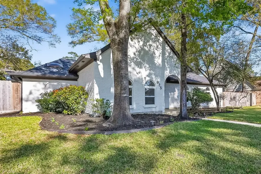 925 Manchester Drive, Conroe, TX 77304 - #3