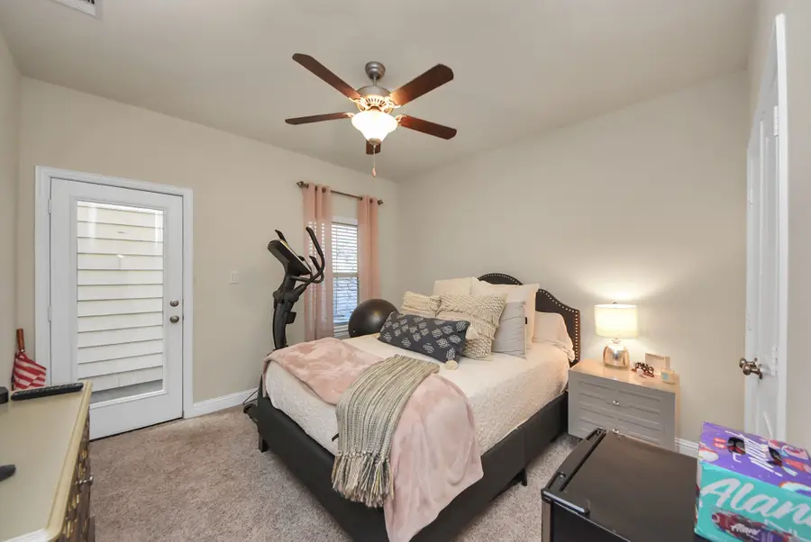 1407 Adell Rose Lane, Houston, TX 77043 - #3