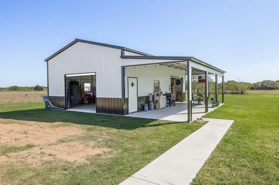 3354 Fm 155, Weimar, TX 78962 - #3