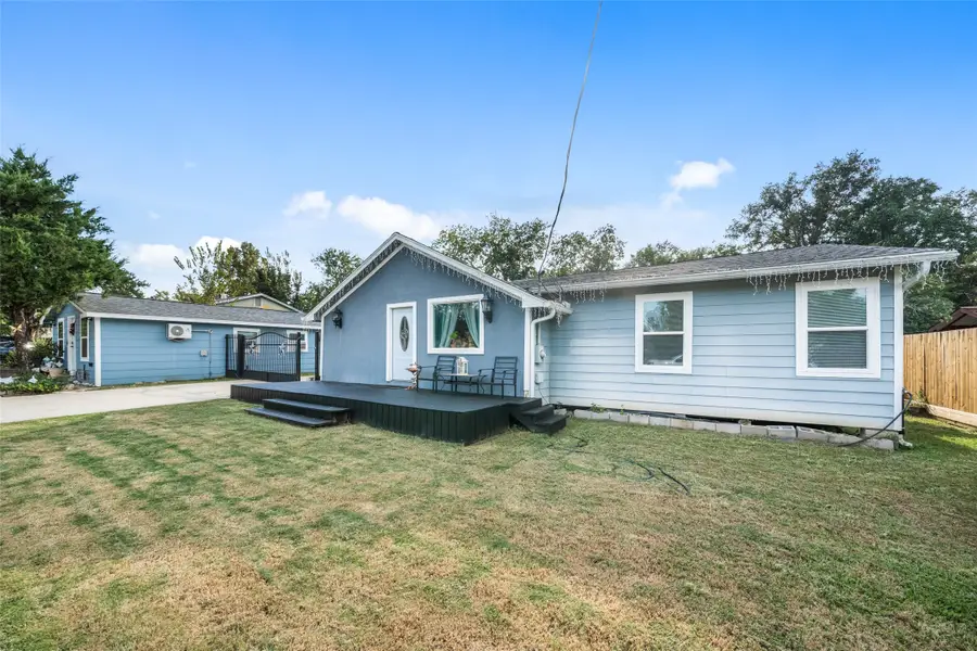 110 S 4th Street, Conroe, TX 77301 - Image #3