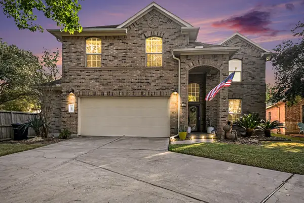 437 Holly Branch Lane, League City, TX 77565