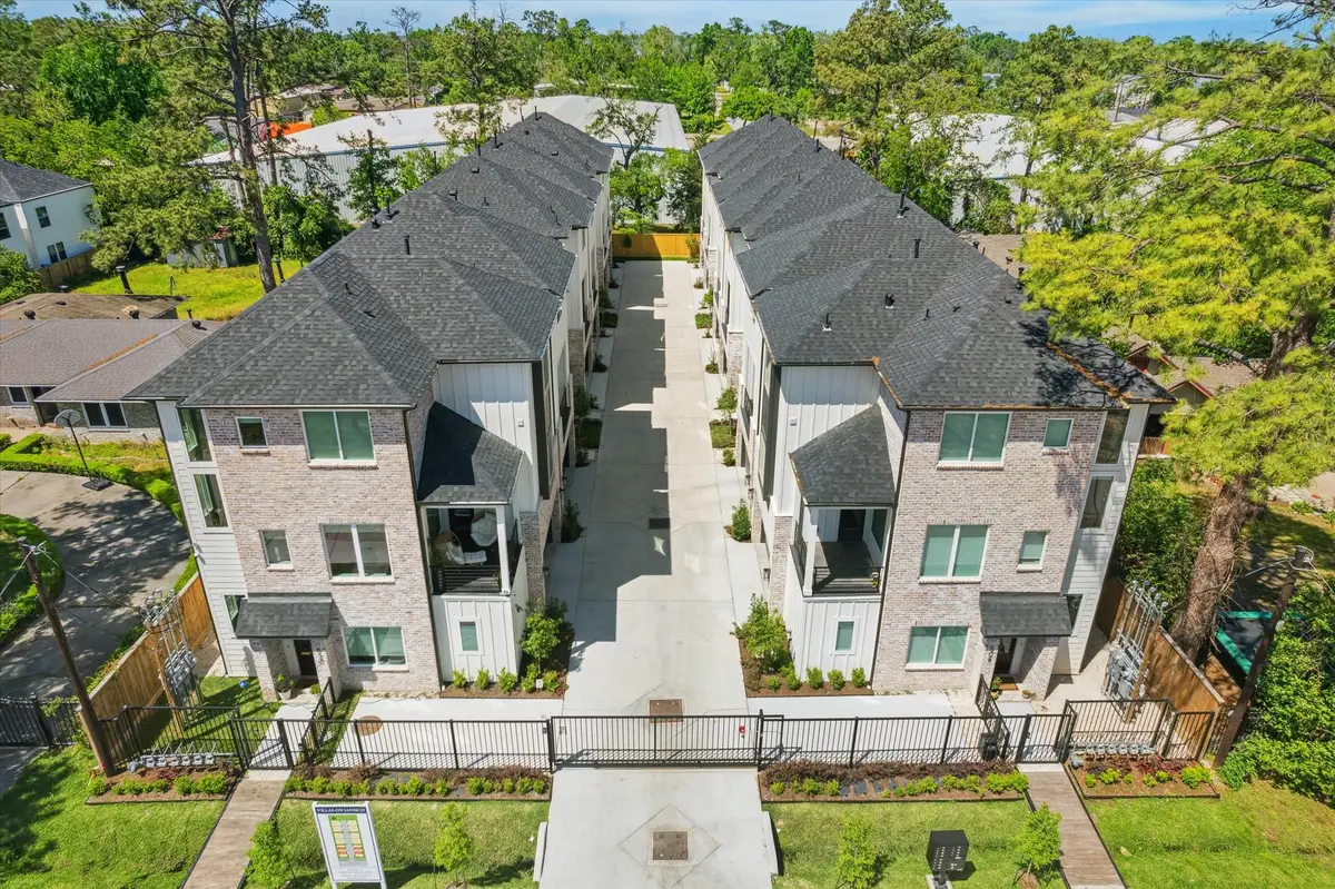 526 Janisch Road, Houston, TX 77018 - Image #1