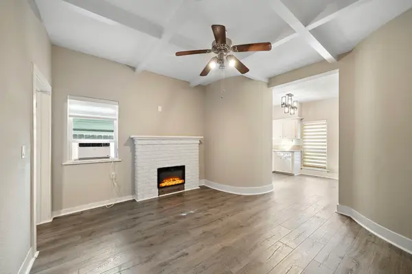 4618 Mckinney Street #1, Houston, TX 77023