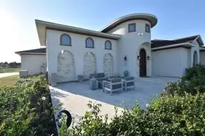 825 Grubbs Road, Sealy, TX 77474