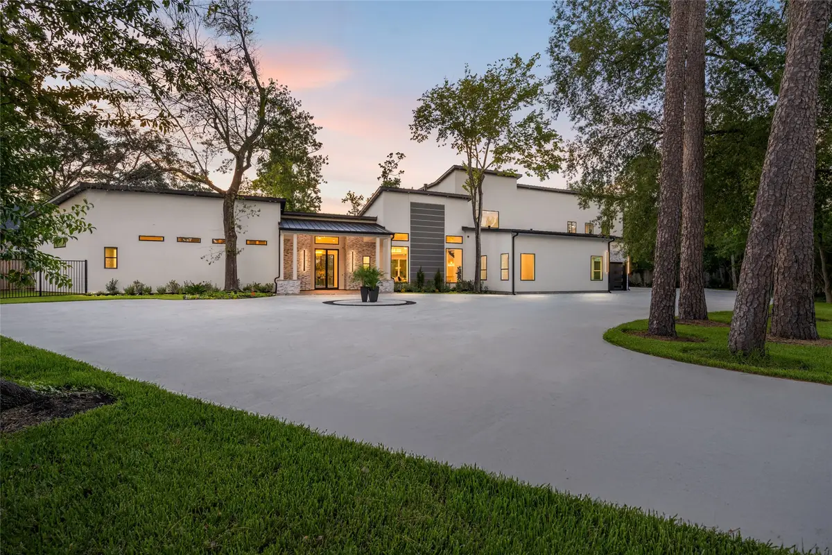 625 Piney Point Road, Houston, TX 77024 - Image #1