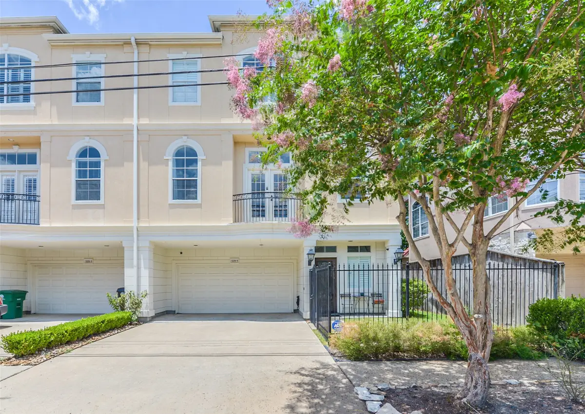 5208 Blossom Street #9, Houston, TX 77007 - Image #1