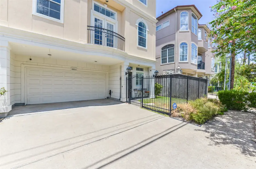 5208 Blossom Street #9, Houston, TX 77007 - Image #3