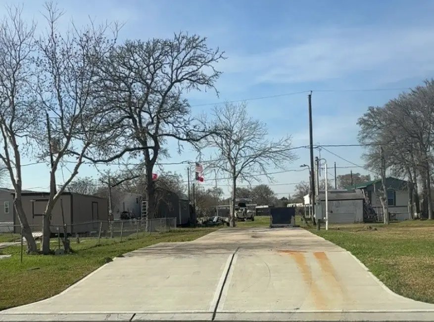 130 Heron Inlet S, Baytown, TX 77523 - #1