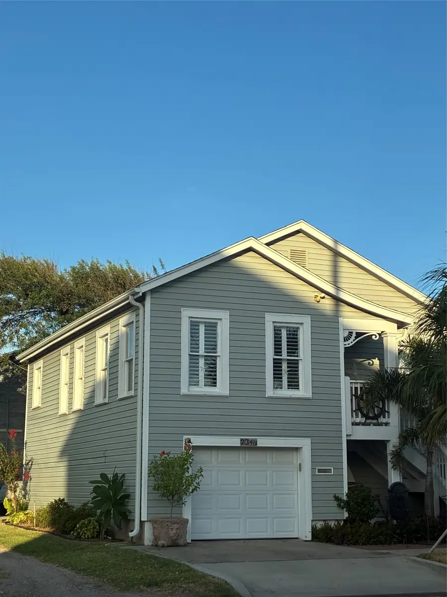 2314 33rd Street, Galveston, TX 77550 - #3