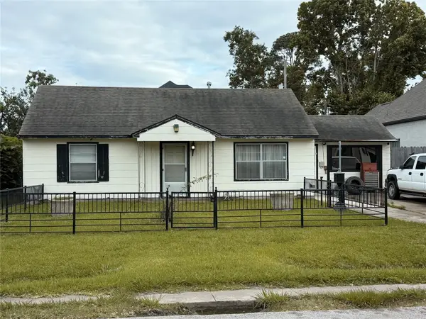 6501 Schiller Street, Houston, TX 77055