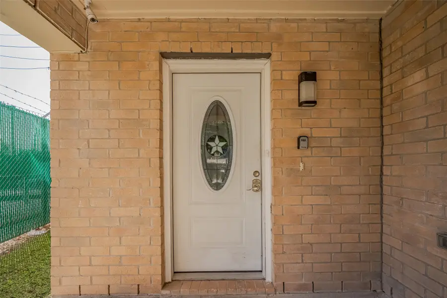 13247 Gatton Park Drive, Houston, TX 77066 - Image #3