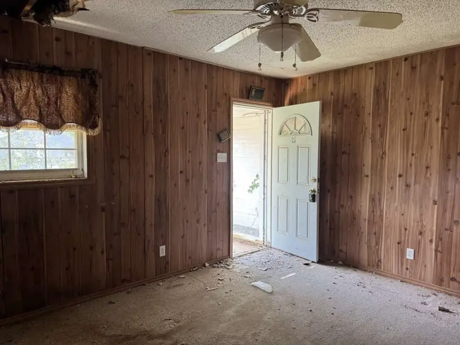 912 E 36th Street, Lubbock, TX 79404 - Image #3