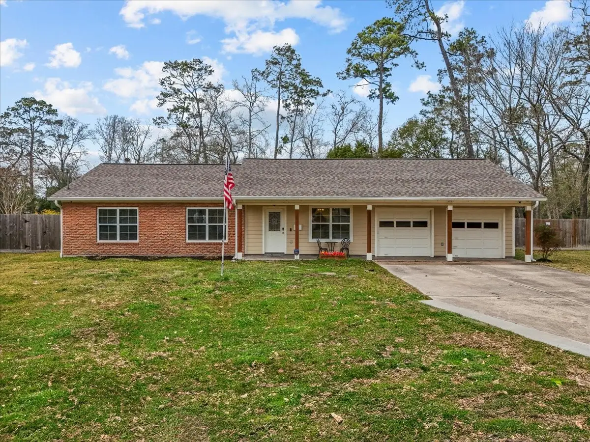 815 Rosewood Drive, Dickinson, TX 77539 - #1