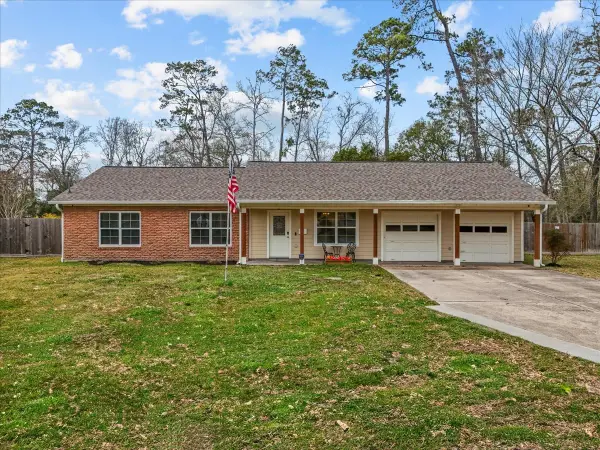 815 Rosewood Drive, Dickinson, TX 77539