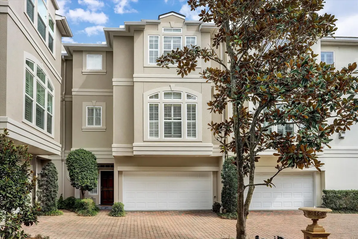 2638 Wroxton Road, West University Place, TX 77005 - Image #1