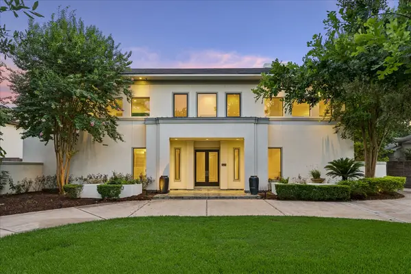 5203 Braeburn Drive, Bellaire, TX 77401