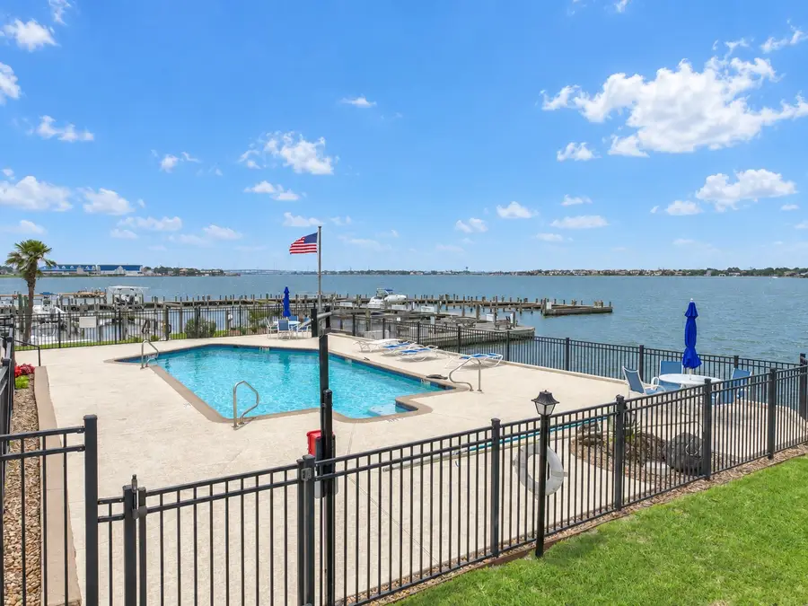 114 Yacht Club Lane #114, El Lago, TX 77586 - #2