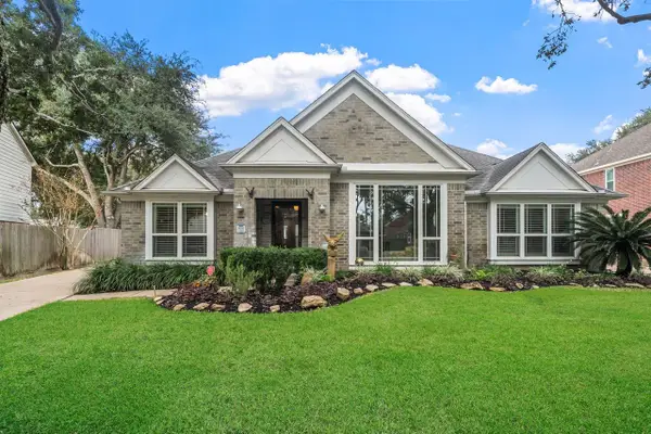 8006 Meadow Pond Drive, Missouri City, TX 77459