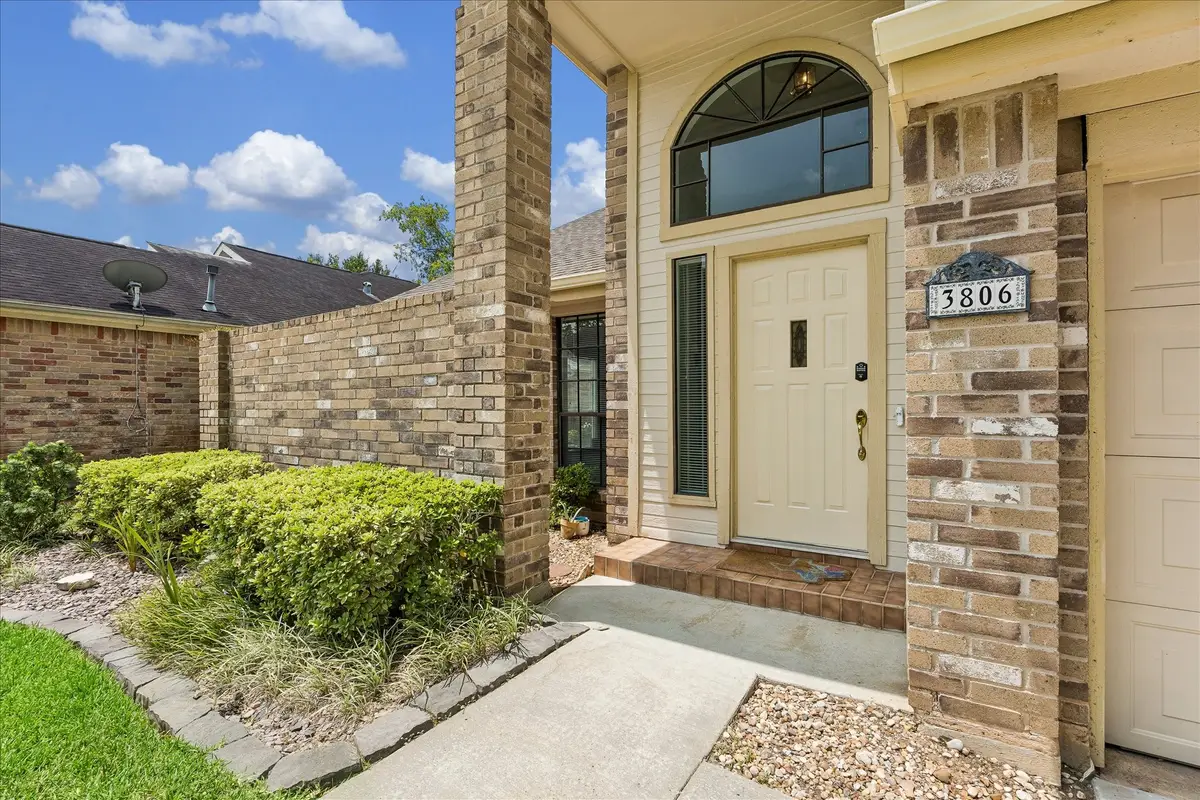 3806 Crystal Falls Drive, Missouri City, TX 77459 - #1