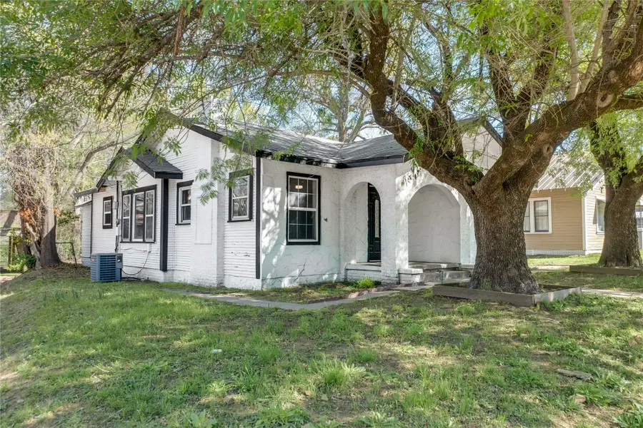 1106 W Rusk St Street, Jacksonville, TX 75766 - #2
