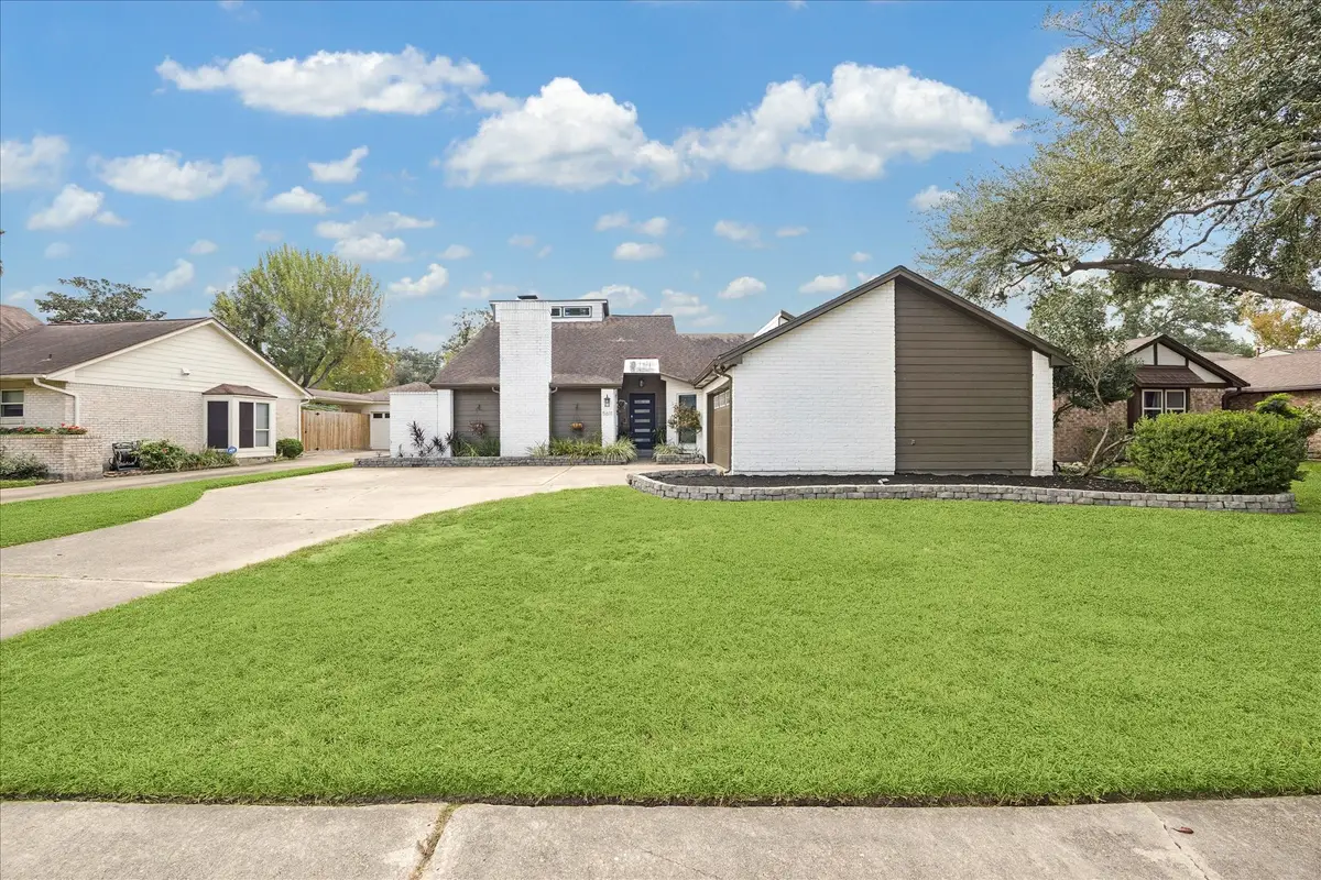 5611 Water Leaf Lane, Houston, TX 77088 - Image #1