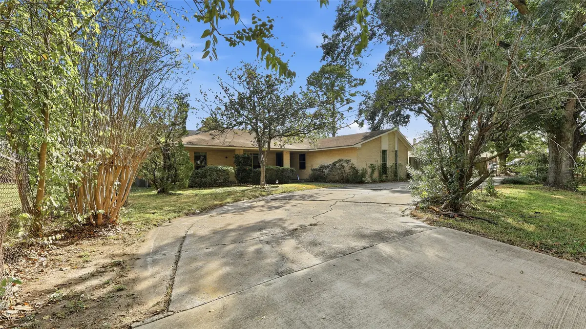 4002 Willow Springs Lane, Houston, TX 77080 - Image #1