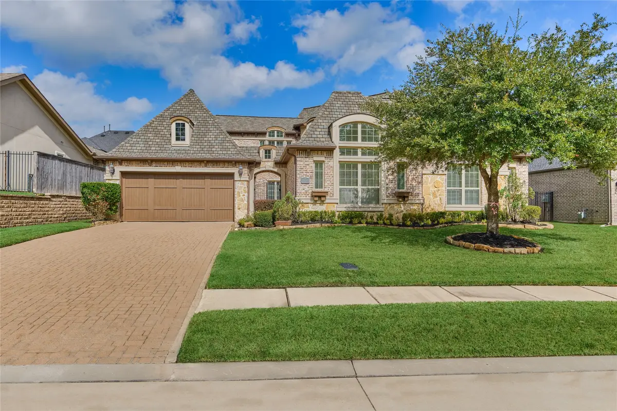 108 Evergreen Oak Drive, Conroe, TX 77384 - Image #1