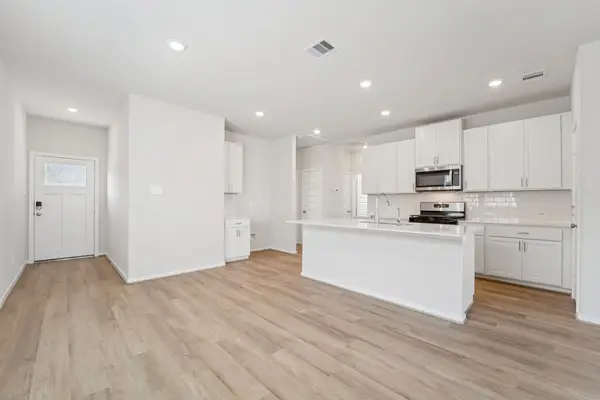 11432 Dark Amethyst Drive, Houston, TX 77048