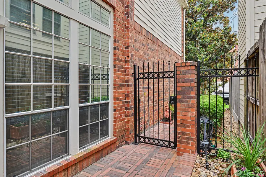 1507 Park Street, Houston, TX 77019 - #3