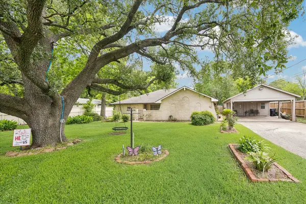 9222 Arledge Street, Houston, TX 77075
