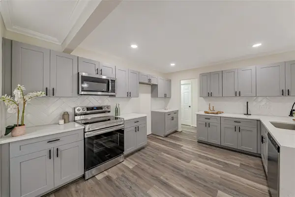 14915 Sun Harbor Drive, Houston, TX 77062