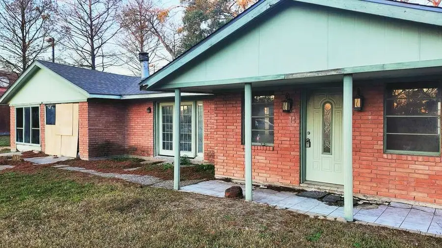 18219 Kings Lynn Street, Webster, TX 77058 - Image #2