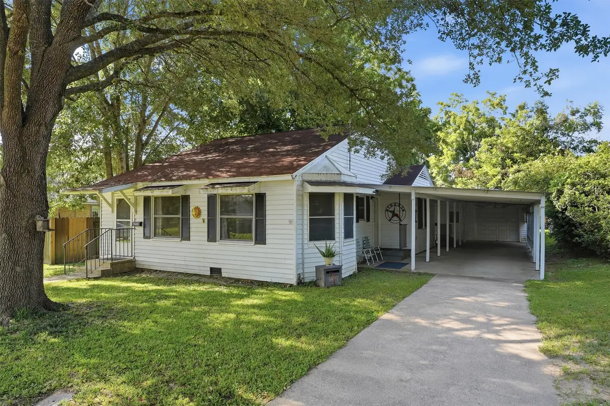 2404 Webster Street, Liberty, TX 77575 - #1