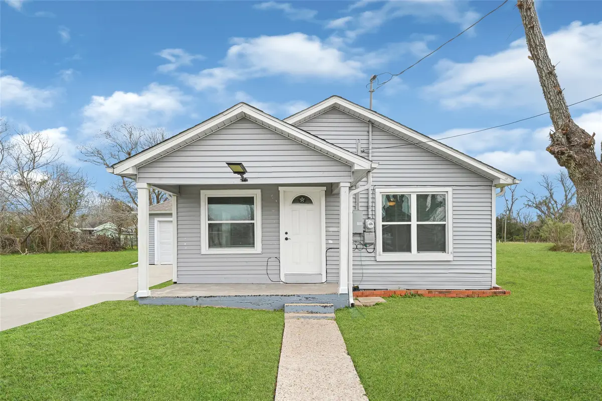312 Hemphill Street, Texas City, TX 77591 - Image #1