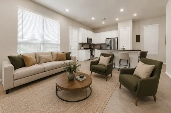 5104 Chapel Heights Dr Drive, Houston, TX 77018