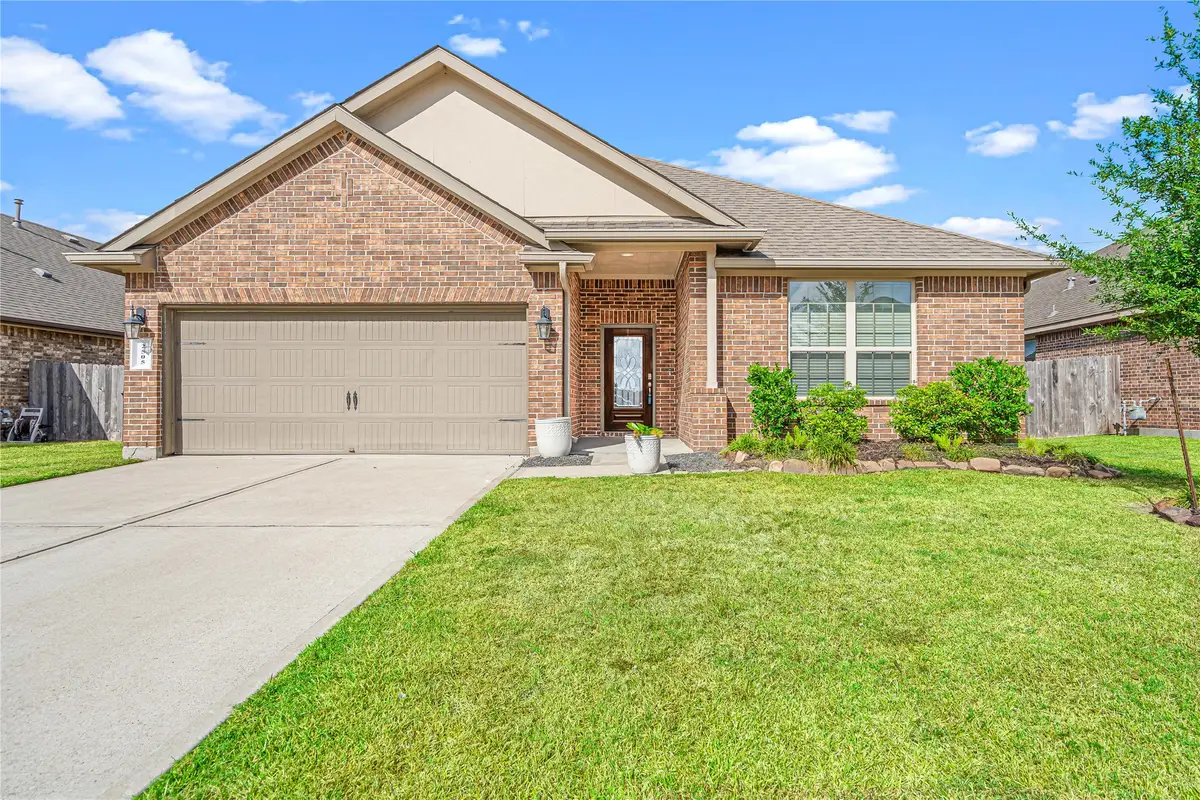 2505 Kaman Lane, Pearland, TX 77581 - Image #1